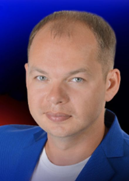 Алексей Брянцев