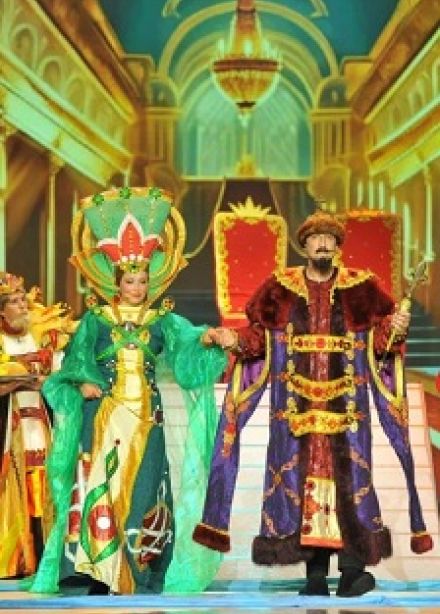 Новогодняя елка "Сказка о Царе Салтане"